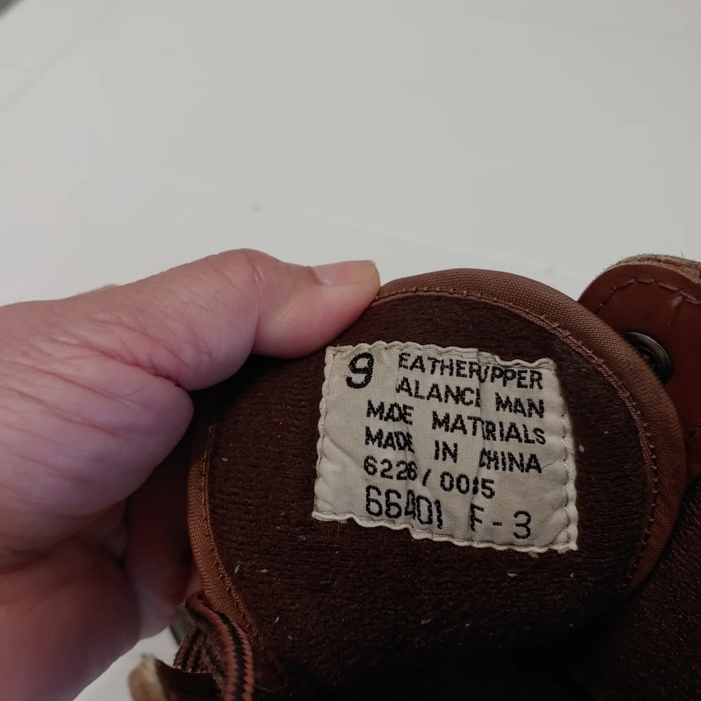 Northwest Territory Thinsulate Leather duck waterproof brown boots shoes size 9